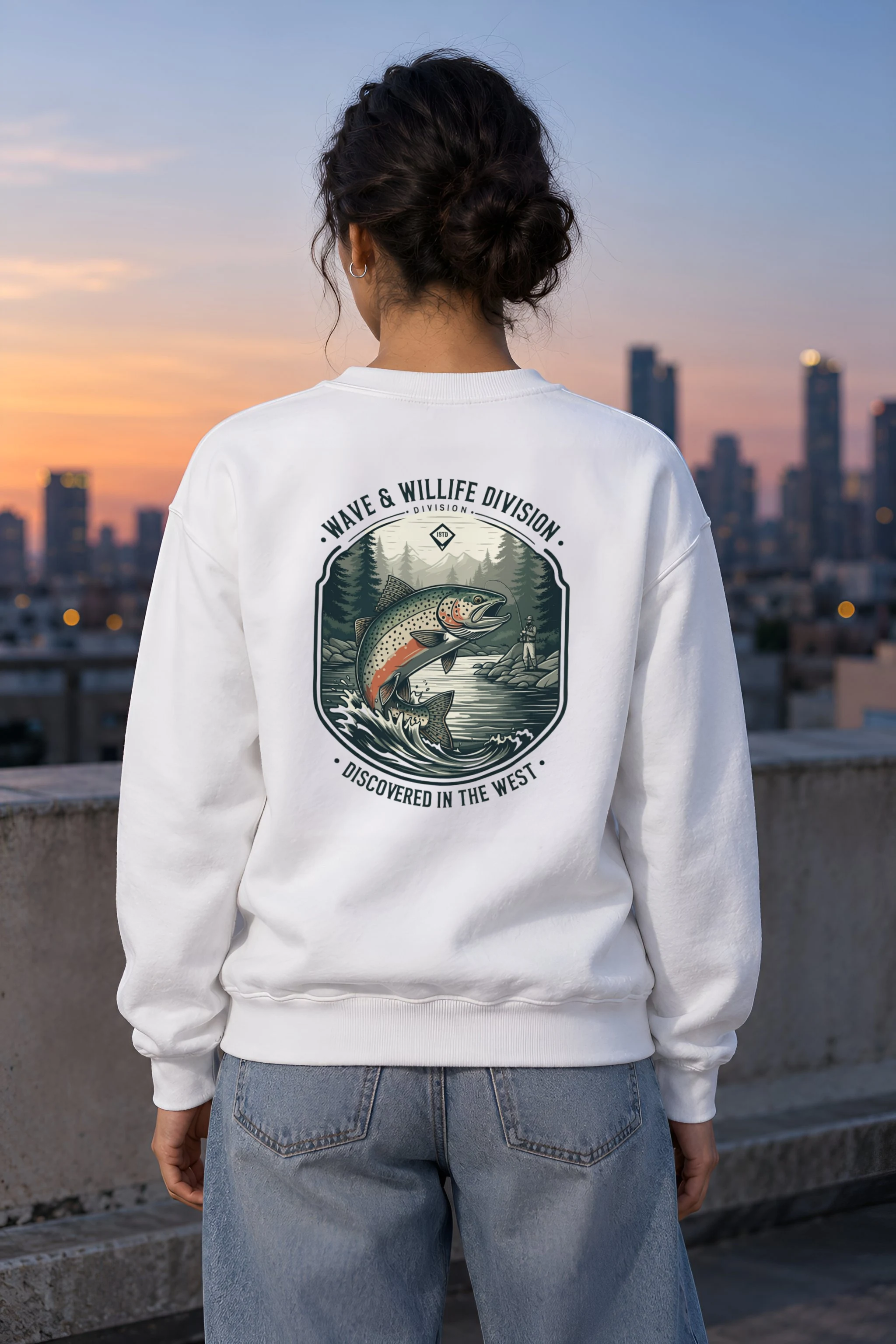 "Trout Angler Mountain" 1 Crewneck Sweatshirt