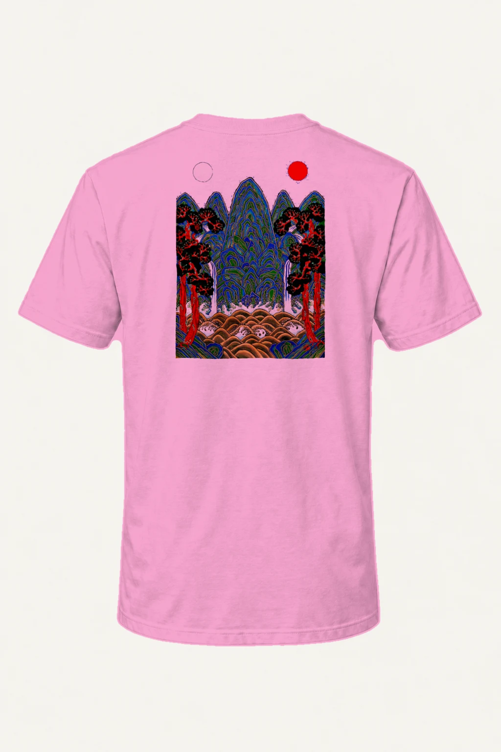 "Twin Sun Highlands" Heavyweight Unisex Crewneck T-shirt | Gildan 5000