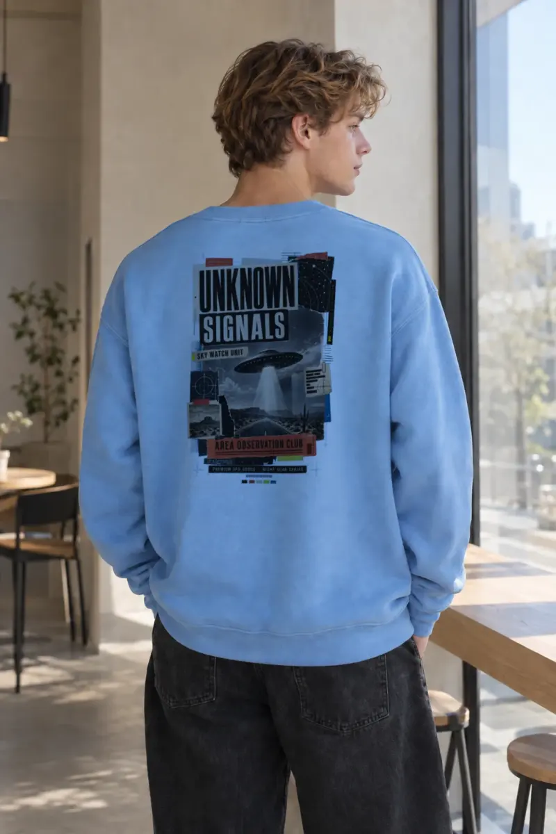 "Unknown Signals" Heavy Blend Unisex Crewneck Sweatshirt | Gildan 18000