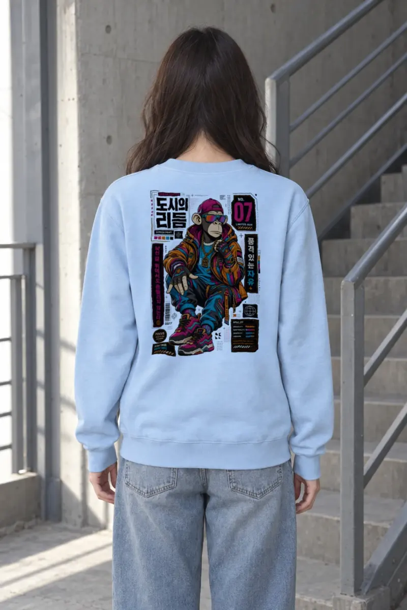 "Urban Edition 07" Heavy Blend Unisex Crewneck Sweatshirt