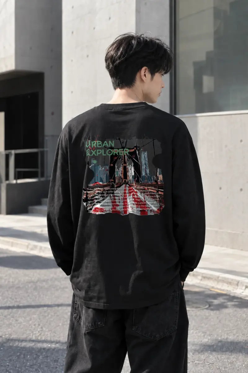 "Urban Explorer" Unisex Longsleeve T-shirt | Gildan 2400
