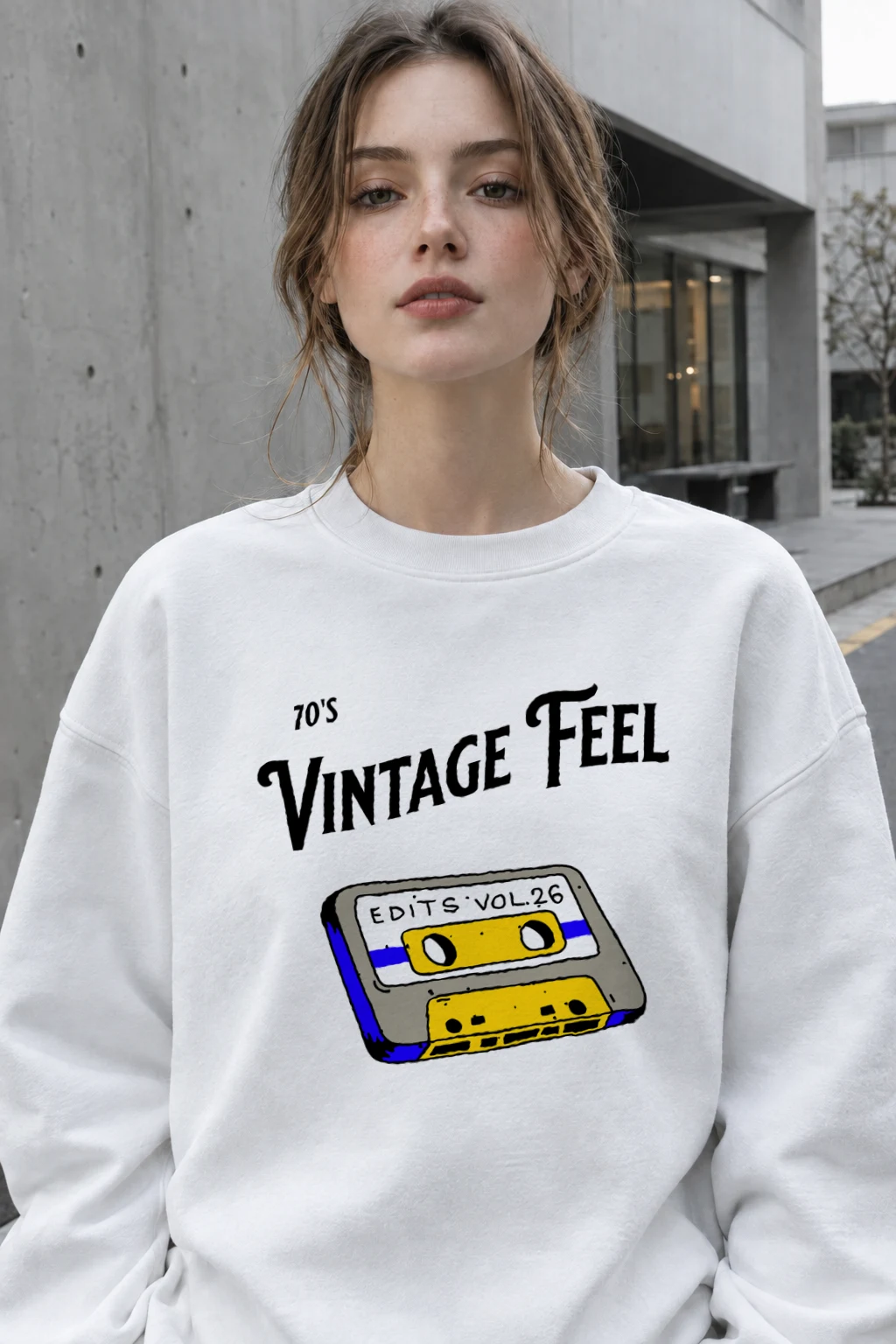 "Vintage Feel Edits" Heavy Blend Unisex Crewneck Sweatshirt | Gildan 18000