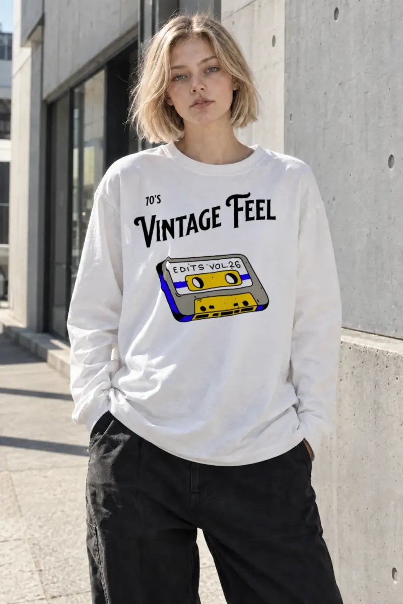 “Vintage Feel Edits” Unisex Longsleeve T-shirt | Gildan 2400