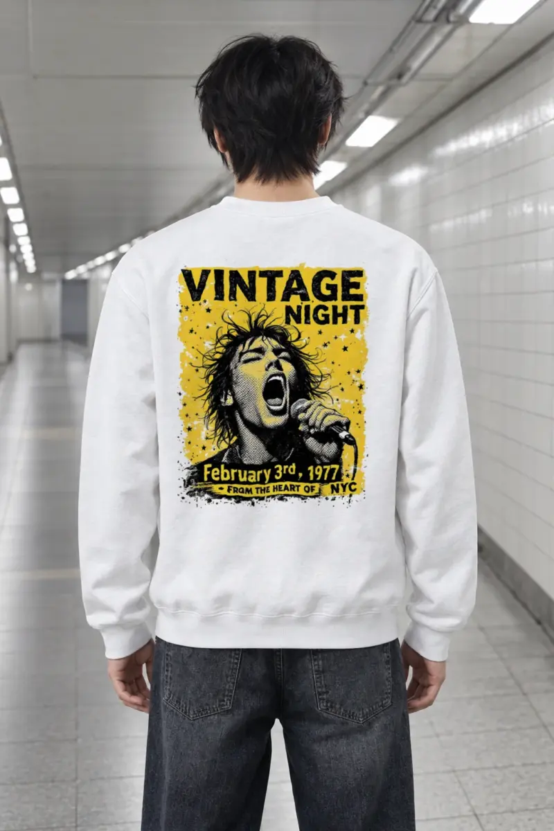 "Vintage Night NYC" Heavy Blend Unisex Crewneck Sweatshirt | Gildan 18000