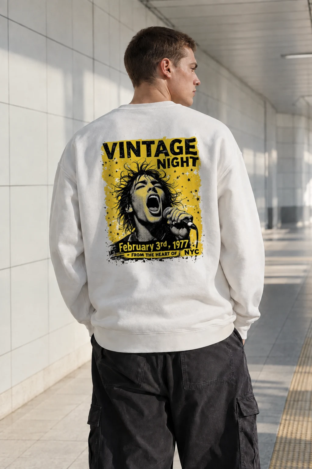 "Vintage Night NYC" Heavy Blend Unisex Crewneck Sweatshirt | Gildan 18000