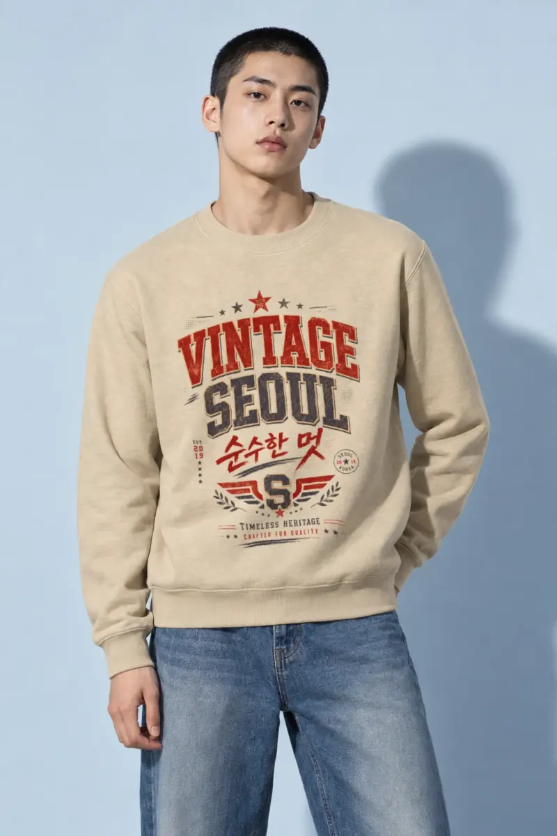 "Vintage Soul Seoul" Heavy Blend Unisex Crewneck Sweatshirt
