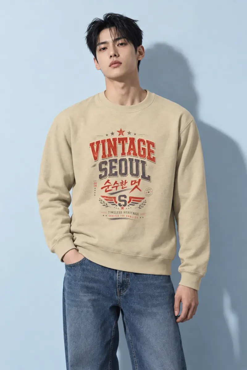 "Vintage Soul Seoul" Heavy Blend Unisex Crewneck Sweatshirt