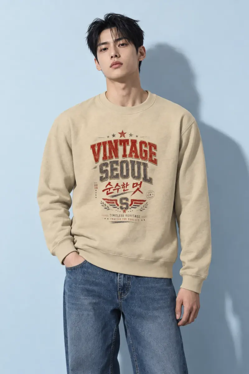 "Vintage Soul Seoul" Heavy Blend Unisex Crewneck Sweatshirt