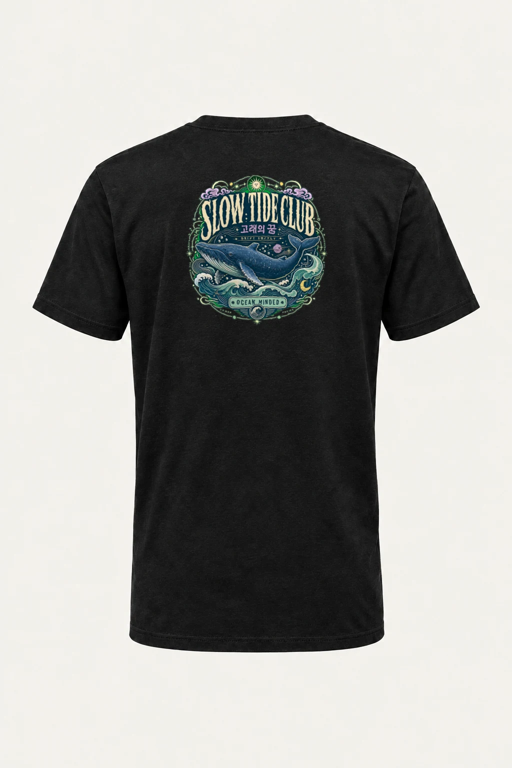 "Whale's Dream" Heavyweight Unisex Crewneck T-shirt | Gildan 5000
