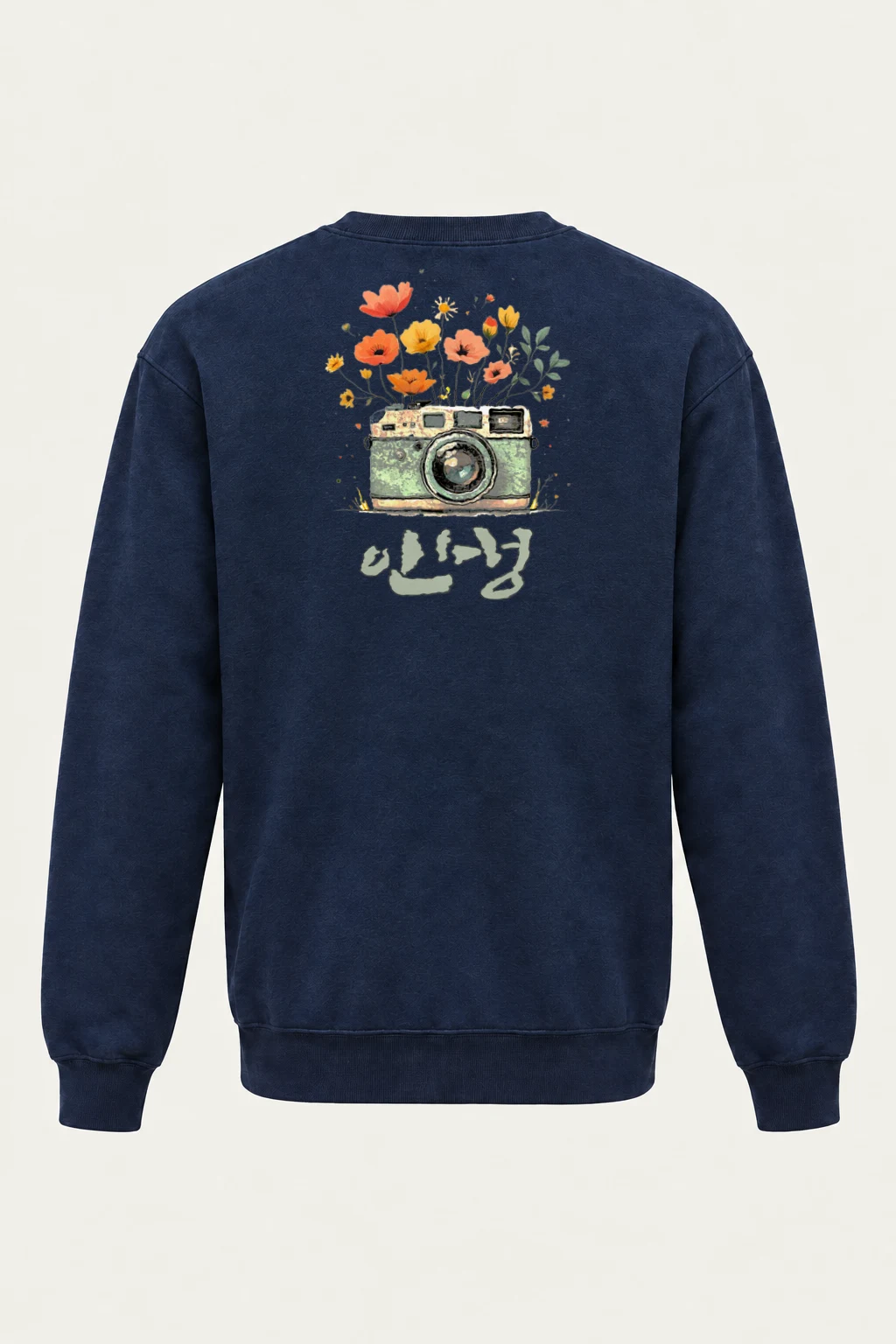 "Wildflower Camera" Heavy Blend Unisex Crewneck Sweatshirt | Gildan 18000