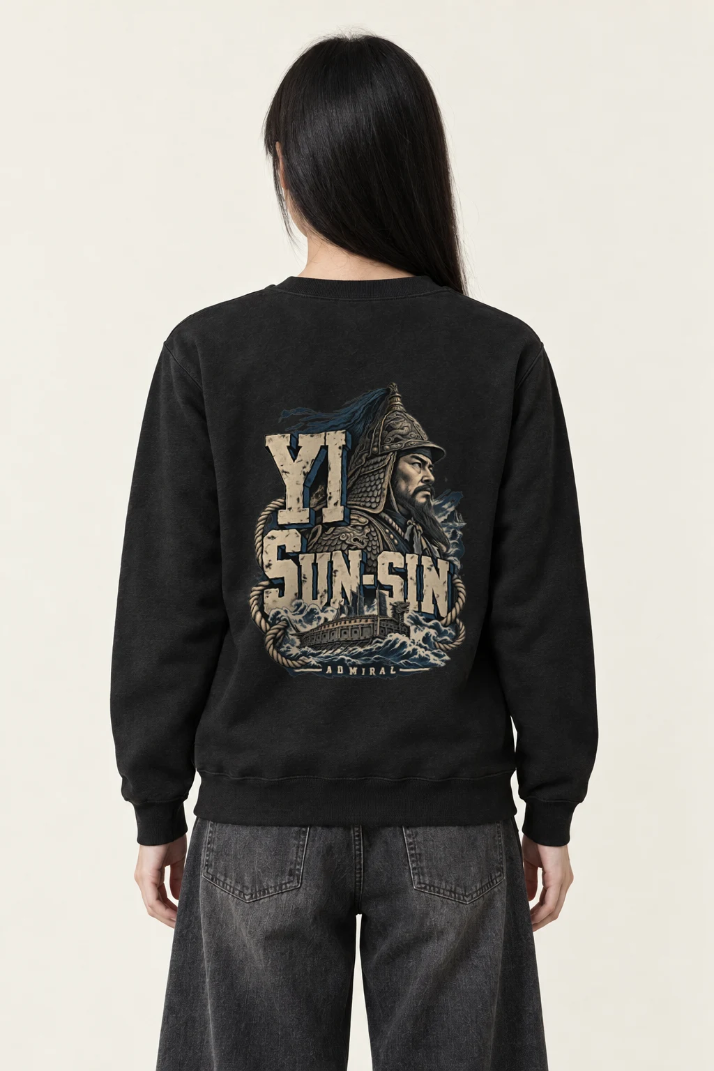 "Yi Sun-Sin Admiral" Heavy Blend Unisex Crewneck Sweatshirt
