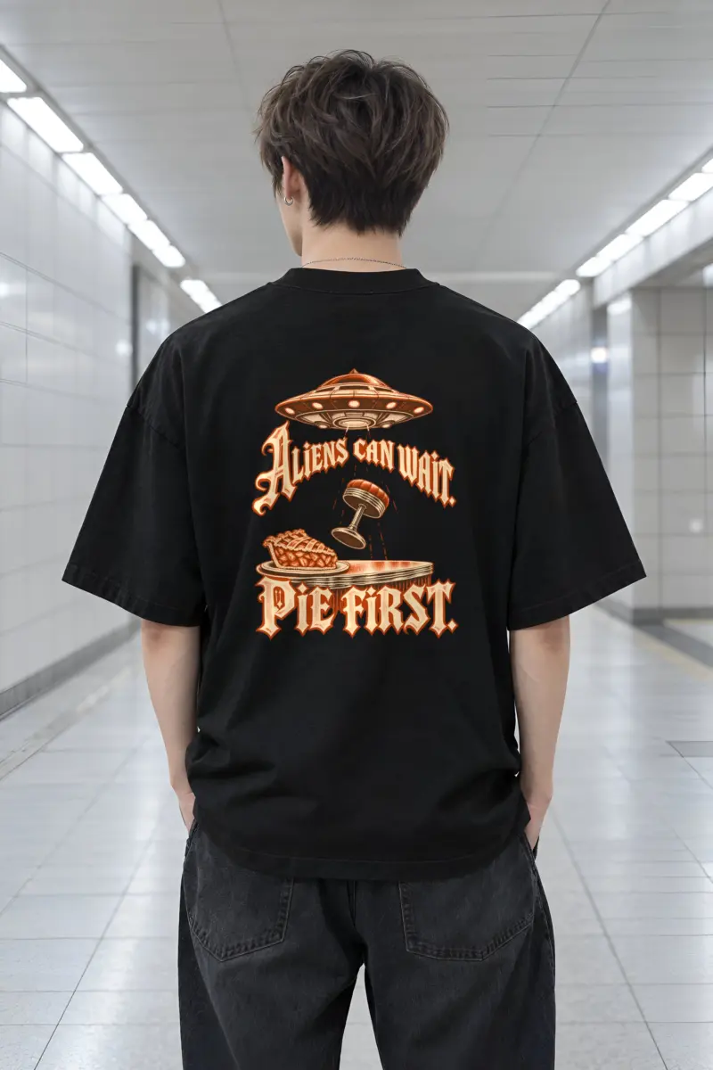 “Aliens Can Wait Pie First” Men’s Oversized Heavyweight Crewneck T-Shirt