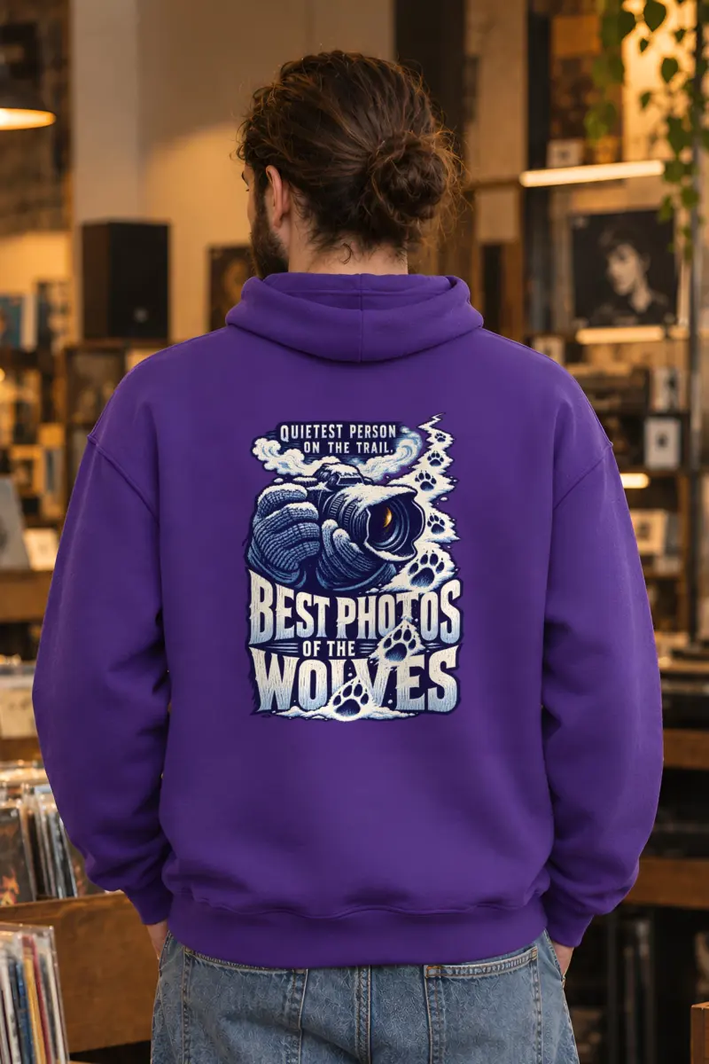 “Best Photos of the Wolves” Heavy Blend Unisex Pullover Hoodie