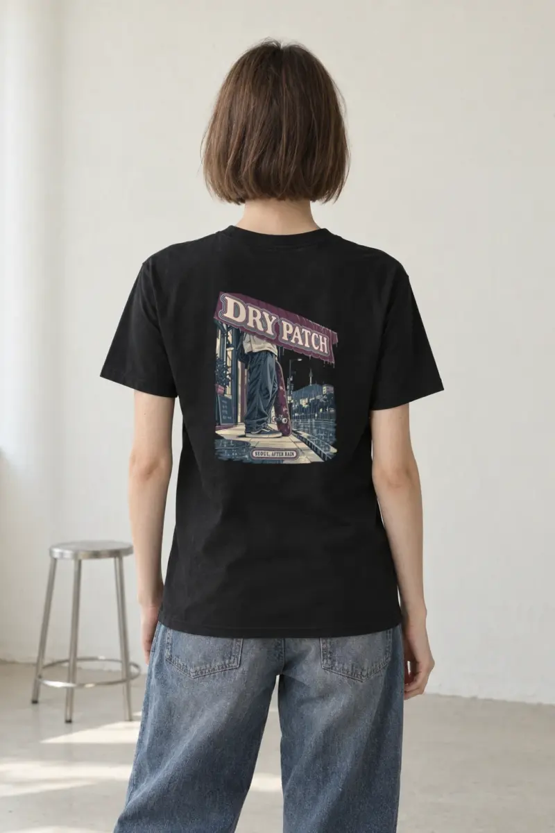 "DRY PATCH Seoul After Rain" Heavyweight Unisex Crewneck T-shirt