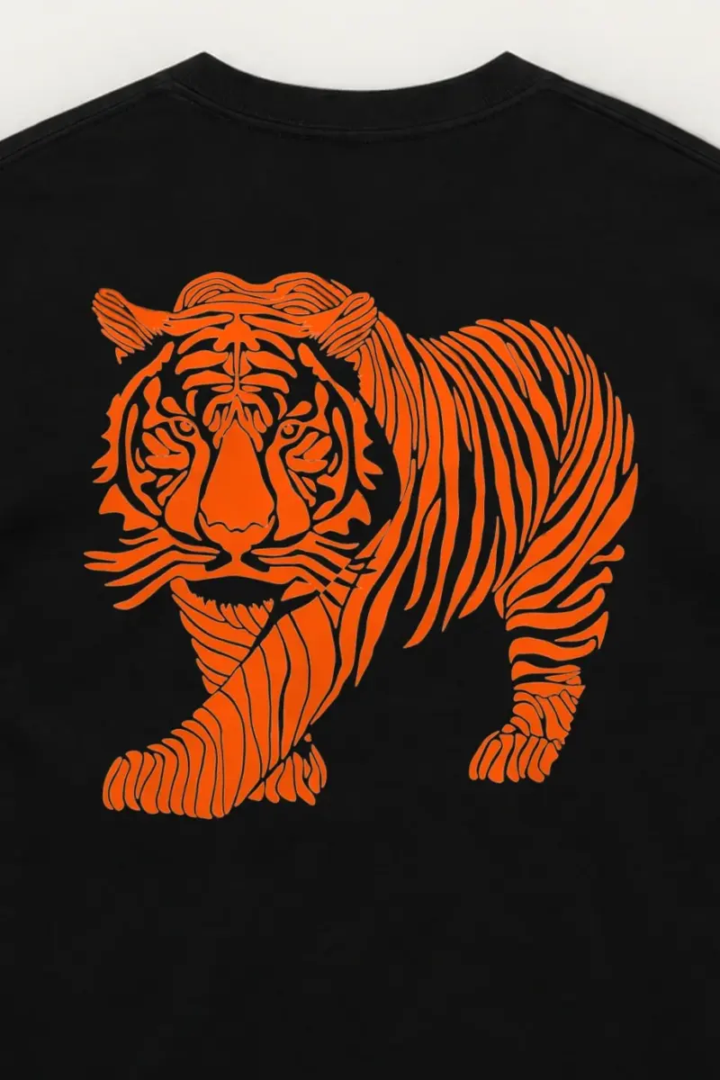 "Flowing Tiger" Unisex Longsleeve T-shirt