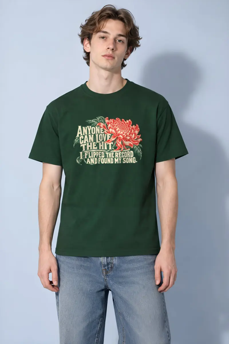 “Found My Song Chrysanthemum” Heavyweight Unisex Crewneck T-shirt