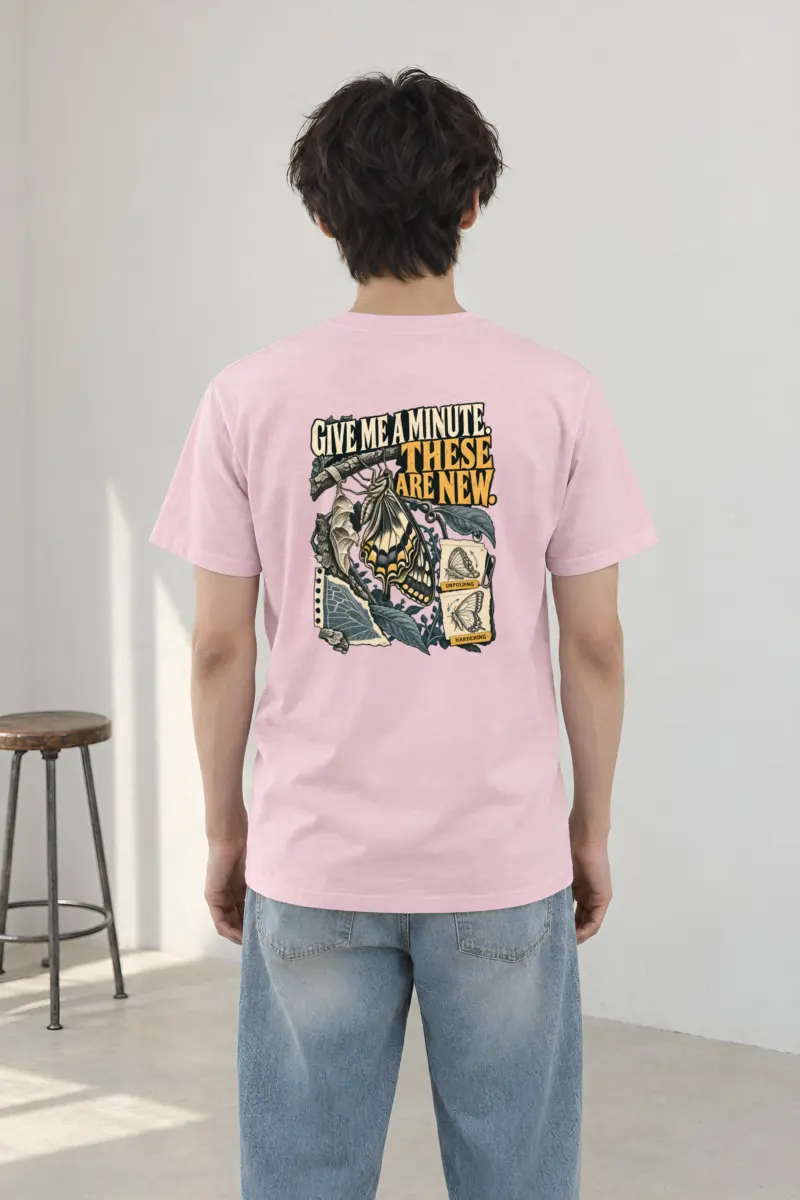 “Give Me a Minute” Heavyweight Unisex Crewneck T-shirt