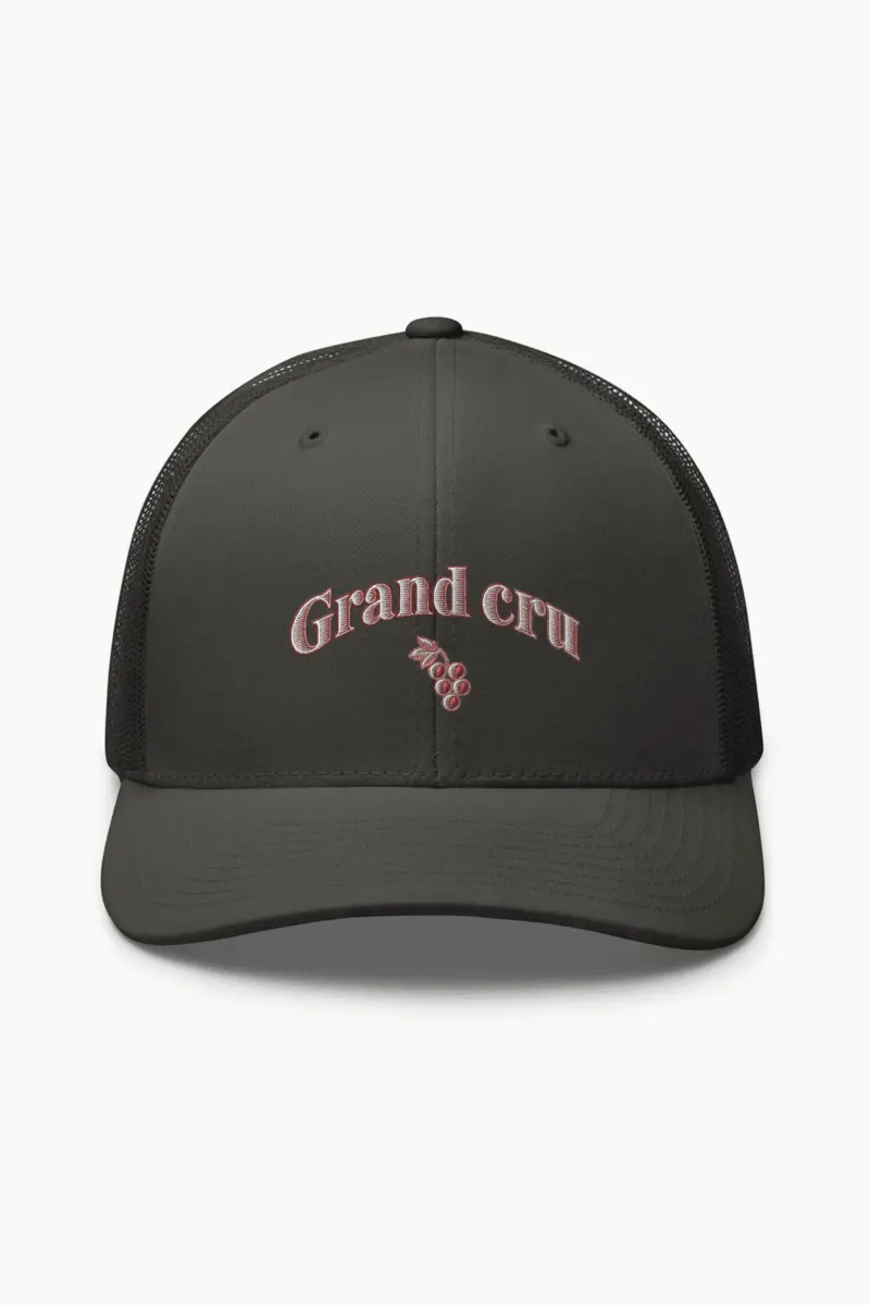 "Grand cru" Retro Trucker Cap · Embroidered