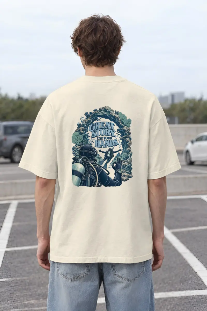 "Great Story. Use Your Hands." Unisex Oversized Heavyweight Crewneck T-Shirt