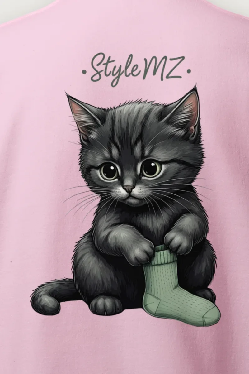 "Kitten With Green Sock" Heavy Blend Unisex Crewneck Sweatshirt