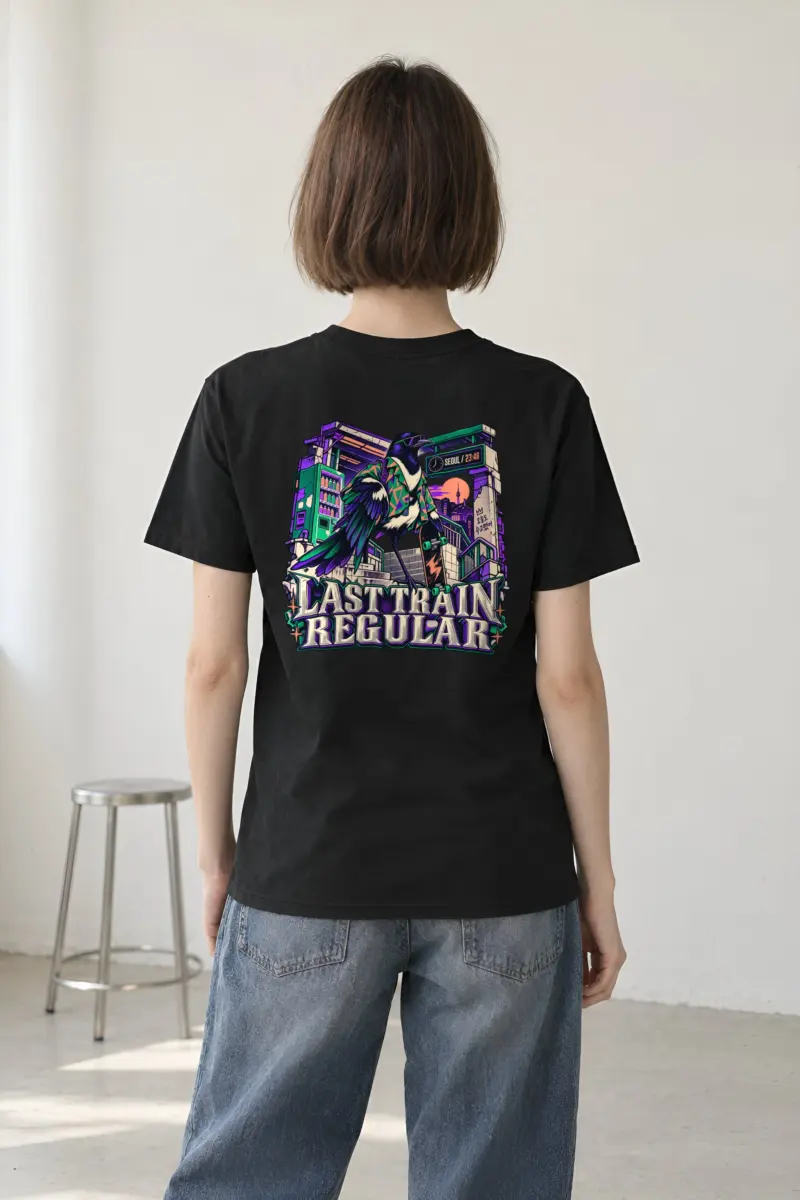 "Last Train Regular Seoul" Heavyweight Unisex Crewneck T-shirt