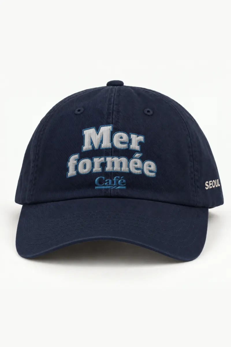 "Mer formée Café" Classic Dad Hat · Embroidered — navy/cap-front