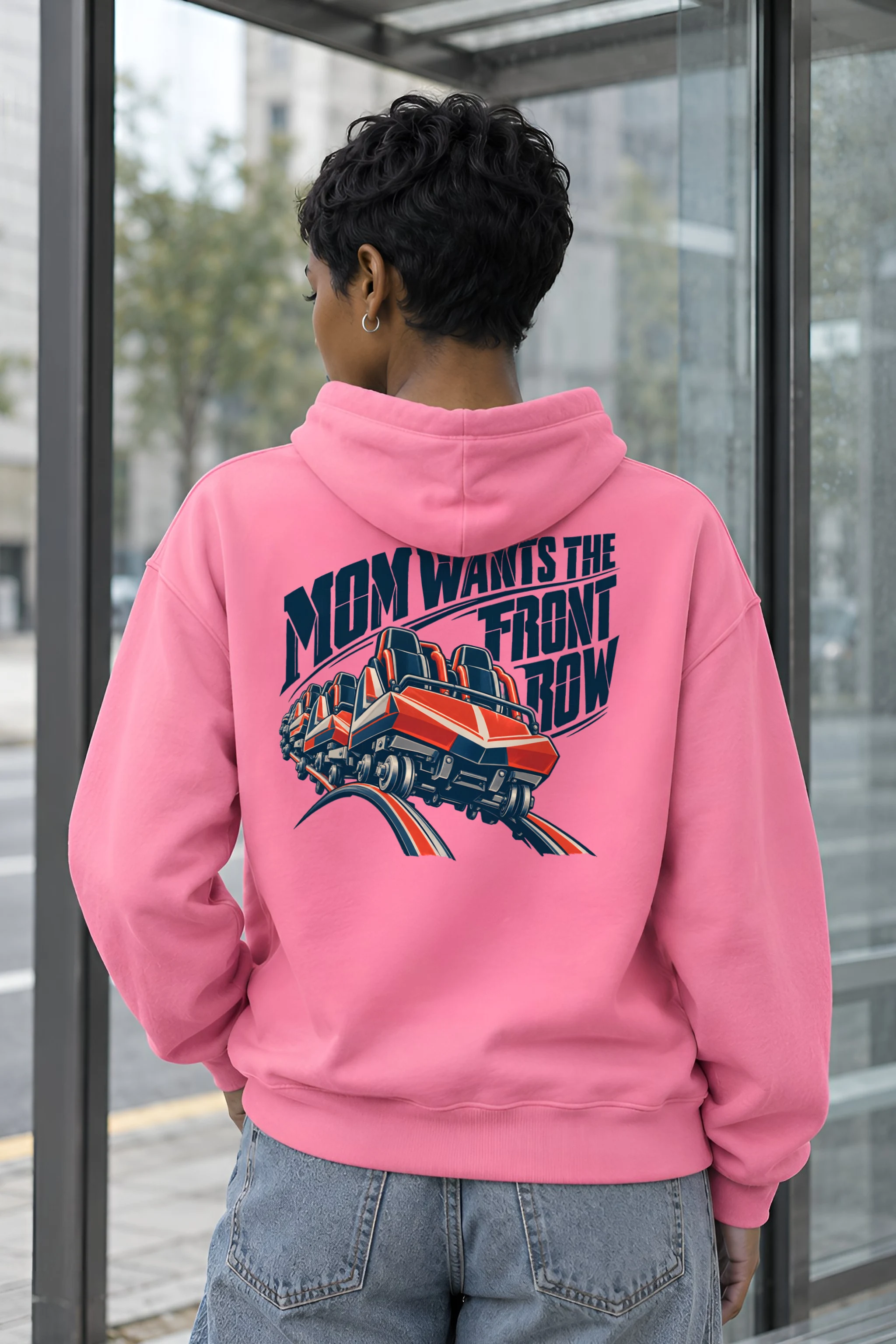 "Mom Wants the Front Row" Heavy Blend Unisex Pullover Hoodie
