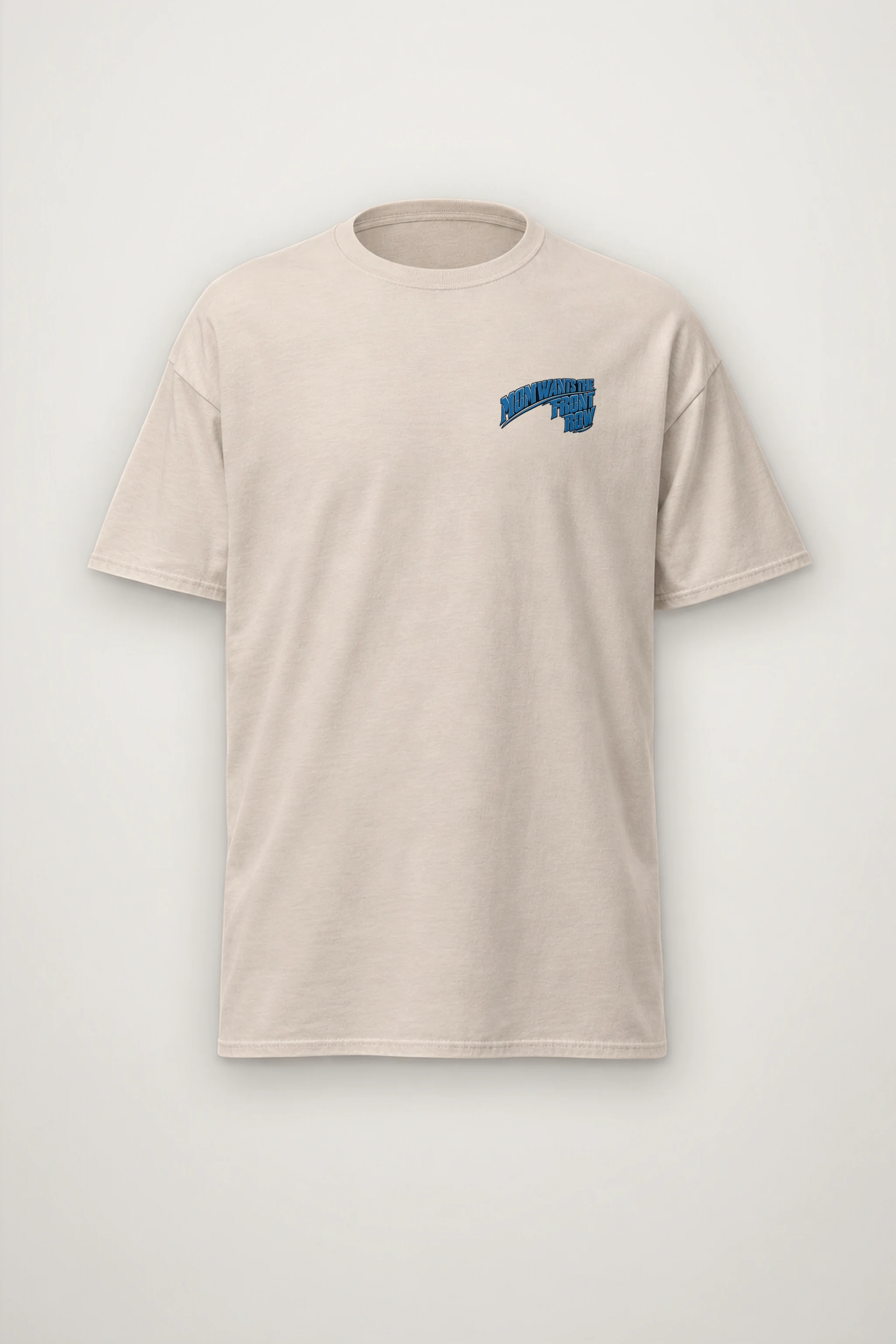 "Mom Wants the Front Row" Heavyweight Unisex Crewneck T-shirt