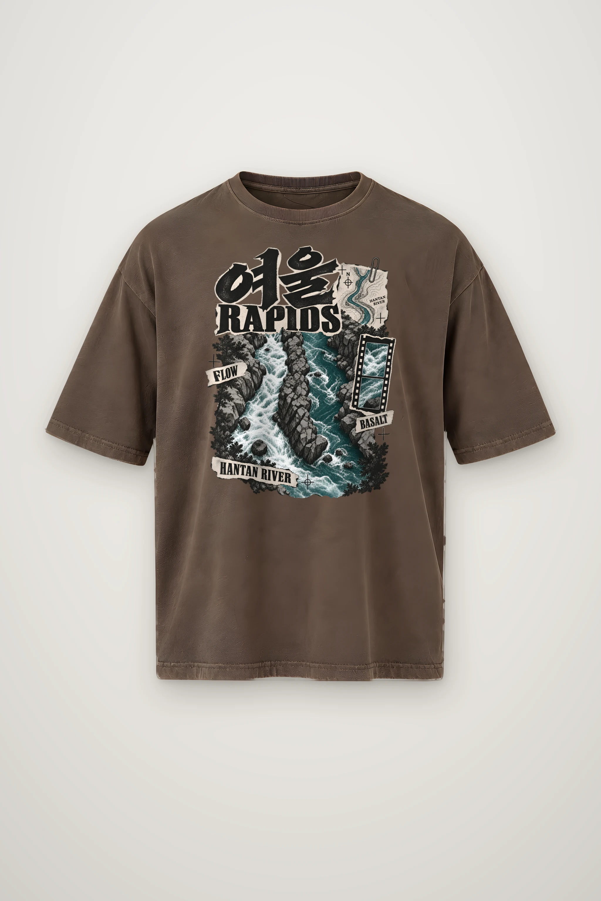 "River Rapids Collage" Men's Oversized Heavyweight Crewneck T-Shirt