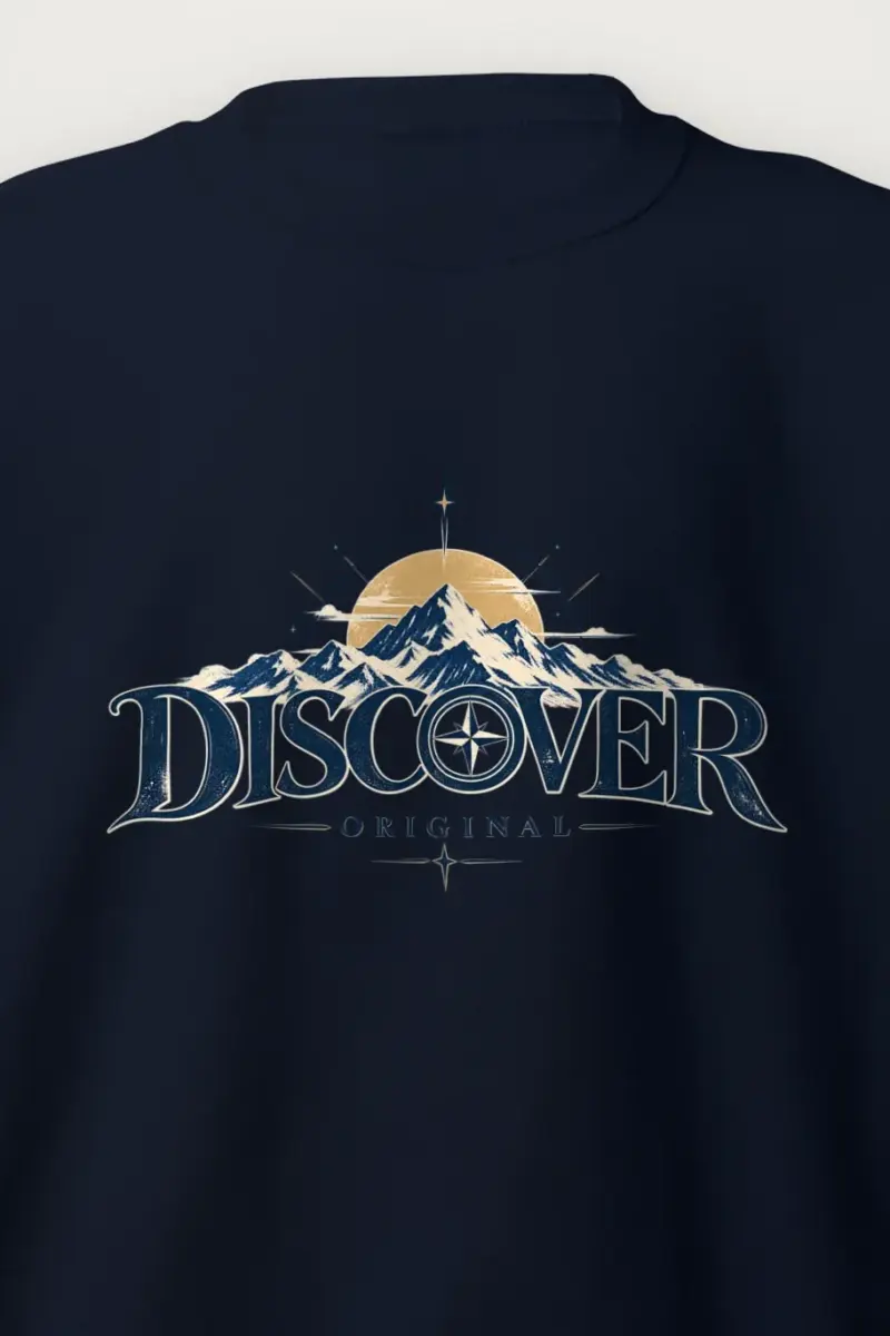 "Summit Compass Emblem" Heavy Blend Unisex Crewneck Sweatshirt