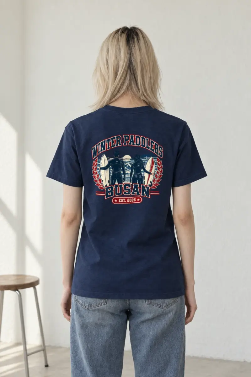 "Winter Paddlers Busan" Heavyweight Unisex Crewneck T-shirt
