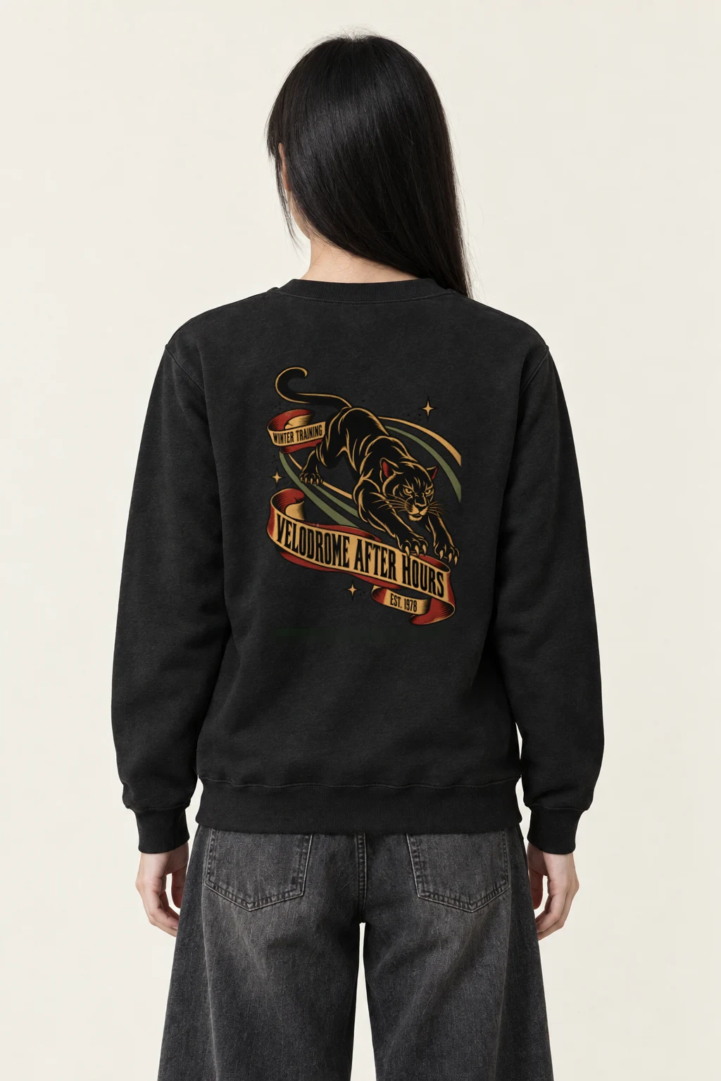 "Winter Training Velodrome" Heavy Blend Unisex Crewneck Sweatshirt